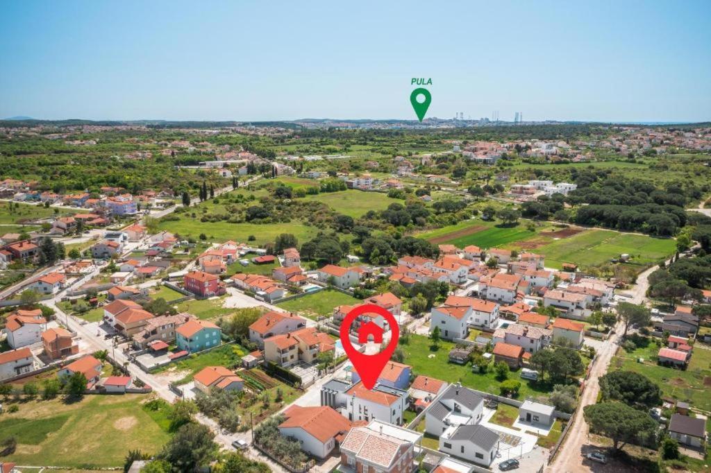 Studio Apartments Villa Valla - Free Bikes 파자나 외부 사진