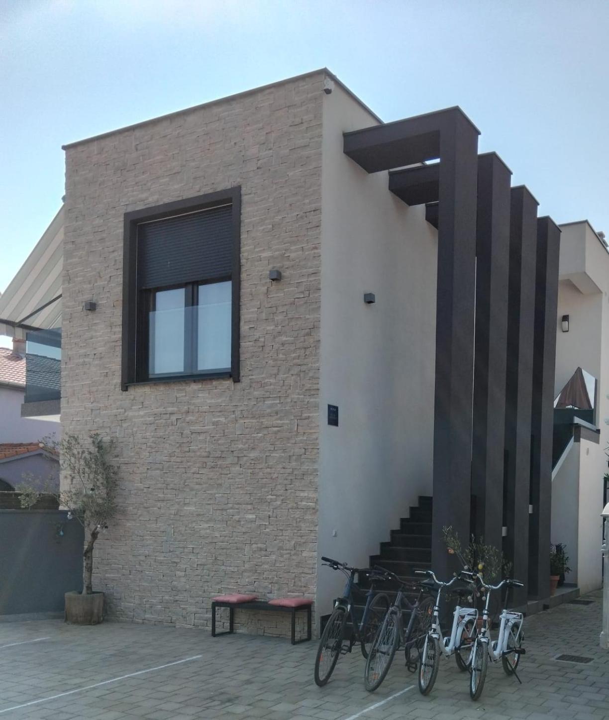 Studio Apartments Villa Valla - Free Bikes 파자나 외부 사진